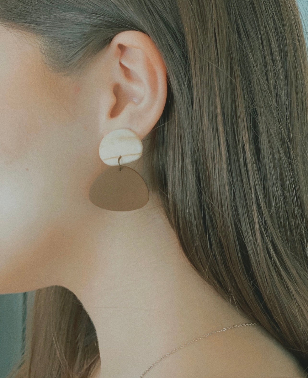 TWO TONED PEBBLE CLAY EARRINGS