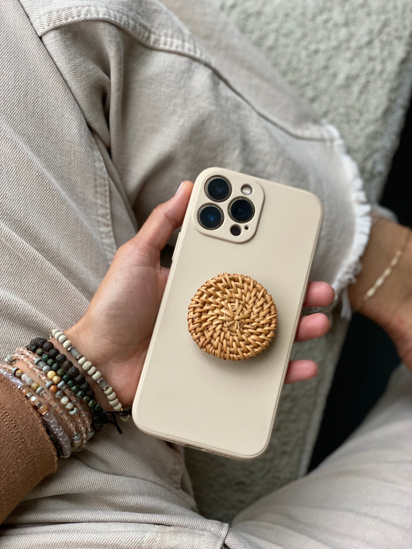 Rattan Phone Grip